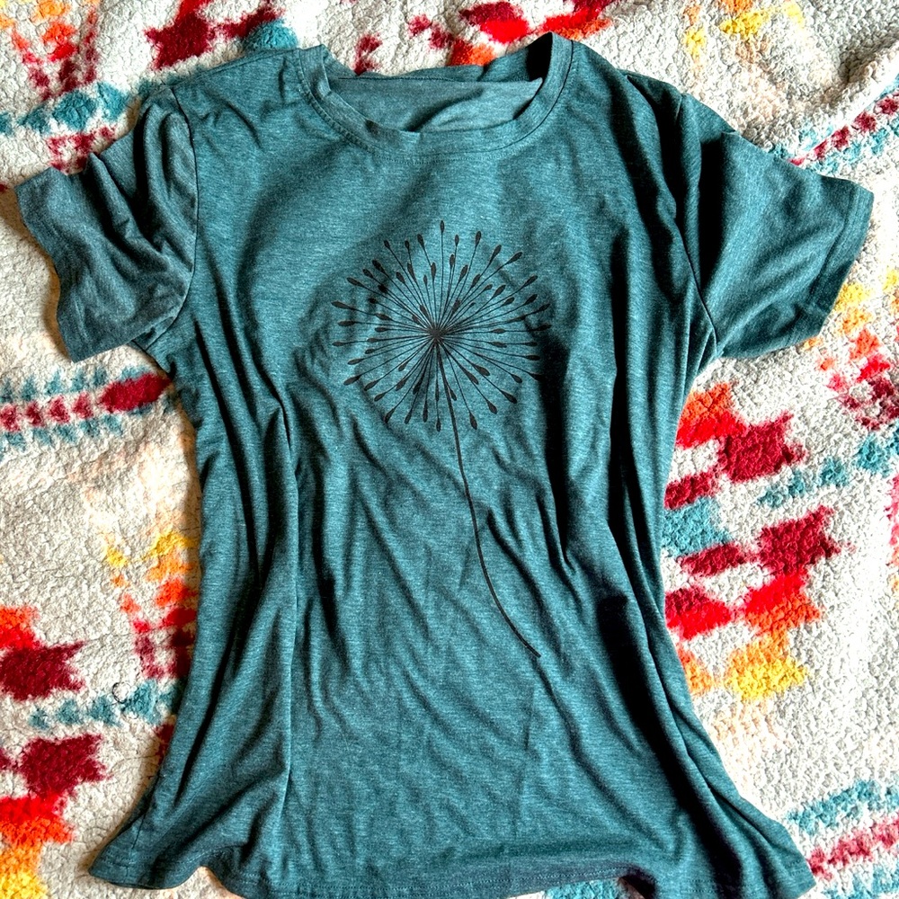 Cute blue under top never worn and very soft!